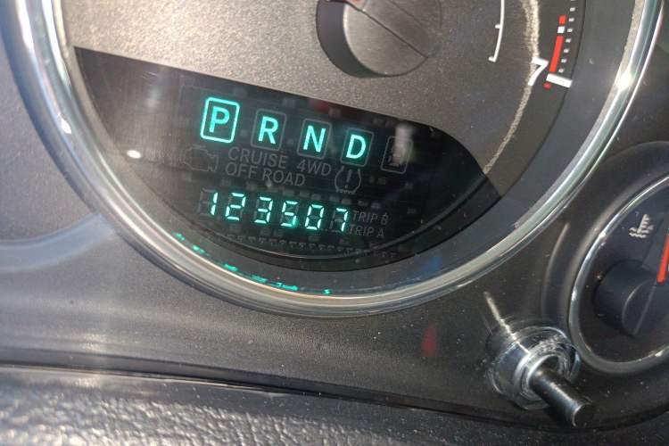 Used  Wrangler 2014 3.0L Sahara Four-Door Edition
