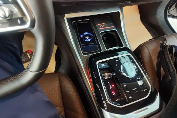 Used BMW 7 Series 2023 735Li M Sport Package