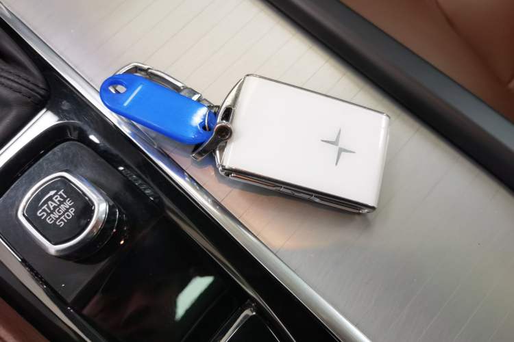 Used Volvo XC90 2019 T5 Zhiyi Edition 7-Seater China V Emission Standard
