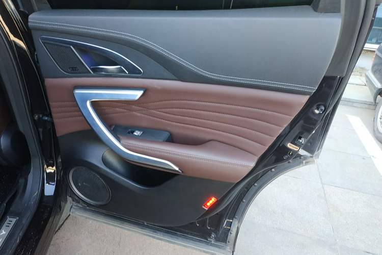 Used Wey VV7 2020 2.0T Flagship Edition
