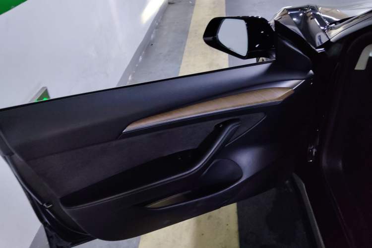 Used Tesla Model 3 2021 Performance High-Performance All-Wheel-Drive Version
