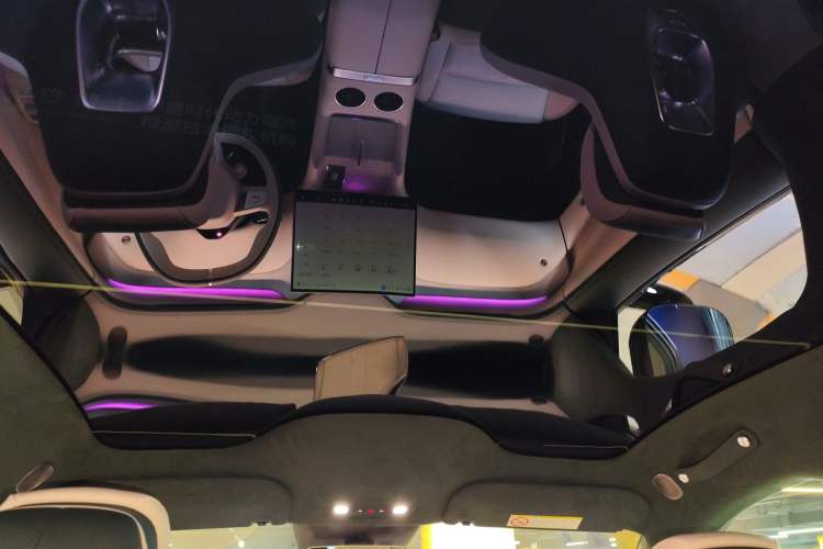 Used  YU7 2025 Ultra-Long Range High-Performance All-Wheel-Drive Max Edition