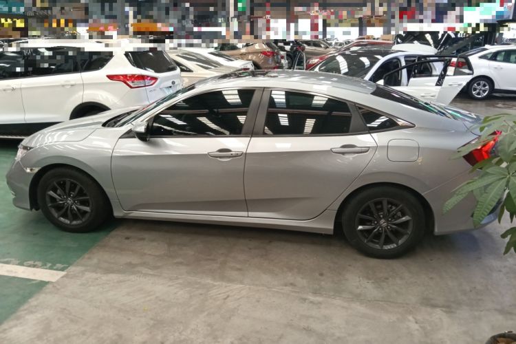 Used Honda Civic 2019 220TURBO CVT Dynamic Edition China VI