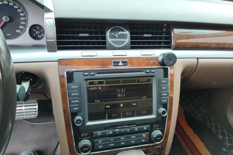 Used Volkswagen Phaeton 2015 3.0L Smart Edition