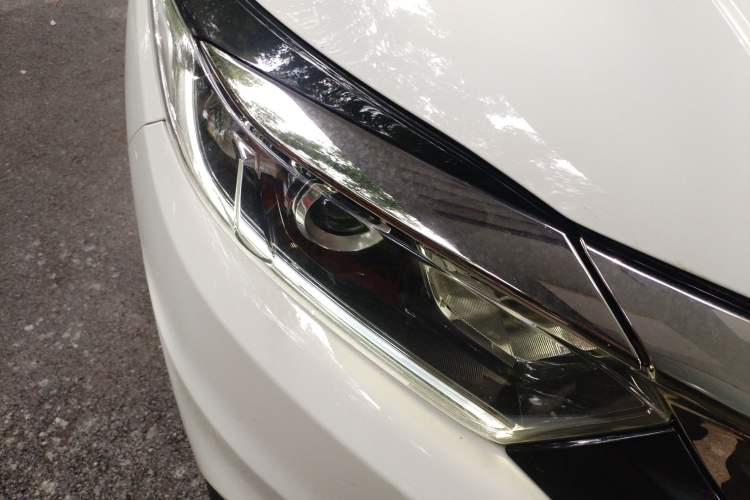 Used Honda Vezel 2020 1.5L CVT Pioneer Edition
