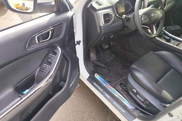 Used Chery Tiggo 5x 2017 1.5T DCT Luxury Model
