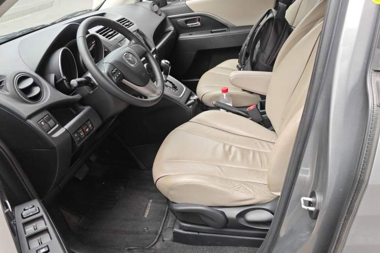 Used Mazda Mazda 5 2013 2.0L Automatic Luxury Version
