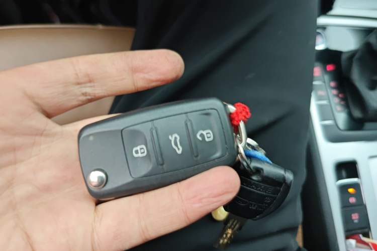 Used Volkswagen Passat 2014 1.8TSI DSG Prestige Navigation Edition