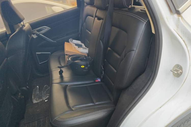 Used Geely Auto Emgrand X7 Sport 2016 1.8TD Automatic Smart Connectivity Version
