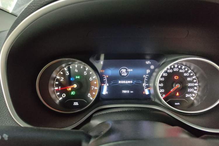 Used  Compass 2017 200T Automatic Family Edition
