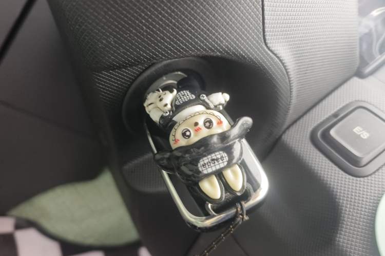 Used Wuling Hongguang MINIEV 2021 Macaron Premium Model – Lithium Iron Phosphate
