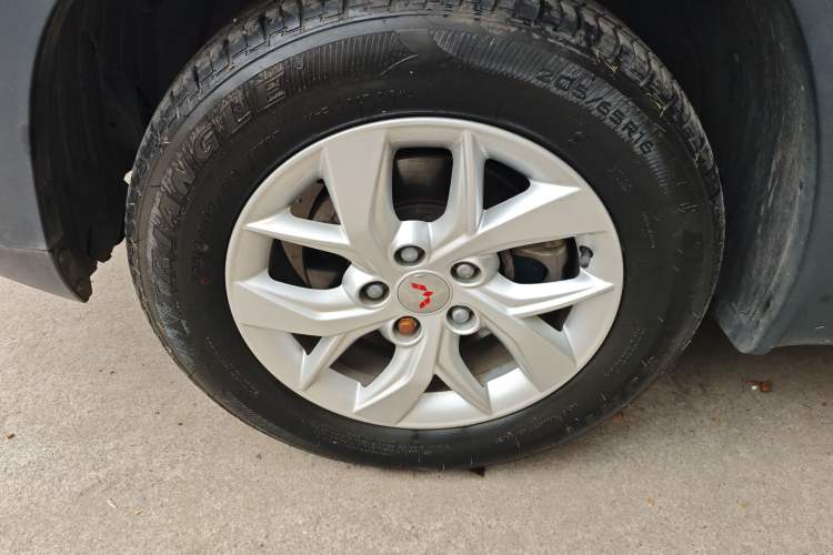 Used Wuling Hongguang S3 2018 1.5L Manual Standard Version China V Standard
