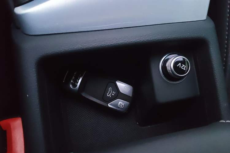 Used Audi A4L 2023 40 TFSI Fashion Dynamic Model
