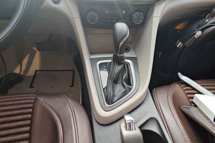 Used Buick GT 2015 15N Automatic Elite Version
