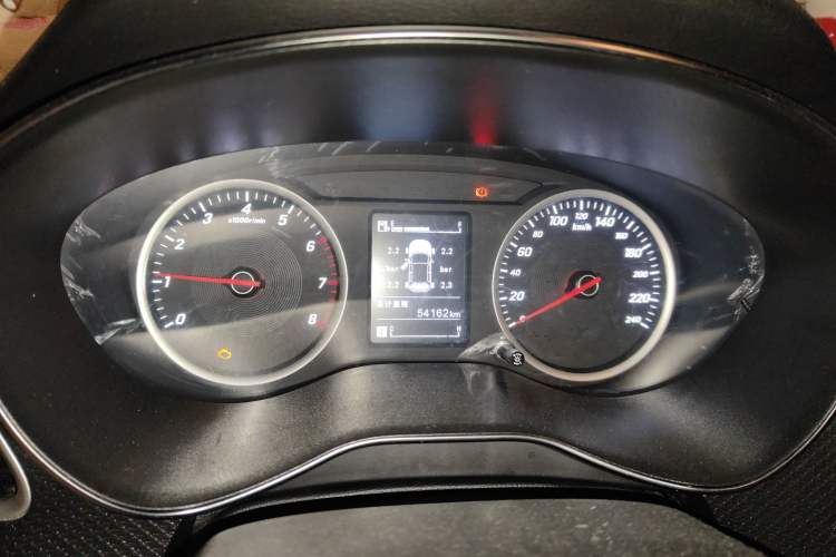 Used Baojun 730 2019 1.5L Manual Fashion Model 7-seater National V
