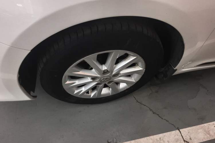 Used Toyota Camry 2016 2.0E 10th Anniversary Elite Edition