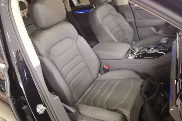 Used Volkswagen Touareg 2021 3.0 TSI Prestige Edition Classic Sport Package