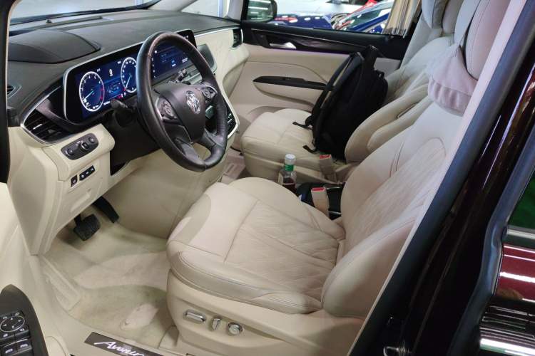 Used Buick GL8 2020 Avenir Avia Six-Seat Deluxe Edition
