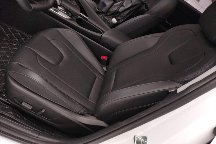 Used Hyundai Elantra 2023 1.5L CVT LUX Prestige Edition