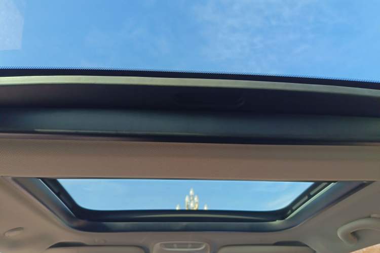 Used  MINI 2023 1.5T COOPER Artist
