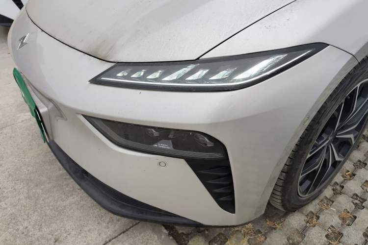 Used  eπ007 2025 Model Pure-Electric 565 All-Wheel-Drive Max Leading Edition