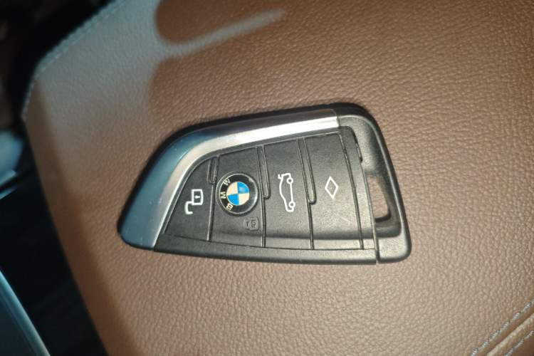 Used BMW i3 2022 eDrive 35 L
