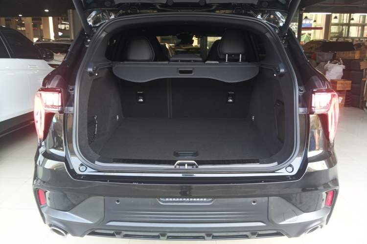 Used Lynk & Co 01 2021 2.0TD Four-Wheel Drive Dark Night Edition
