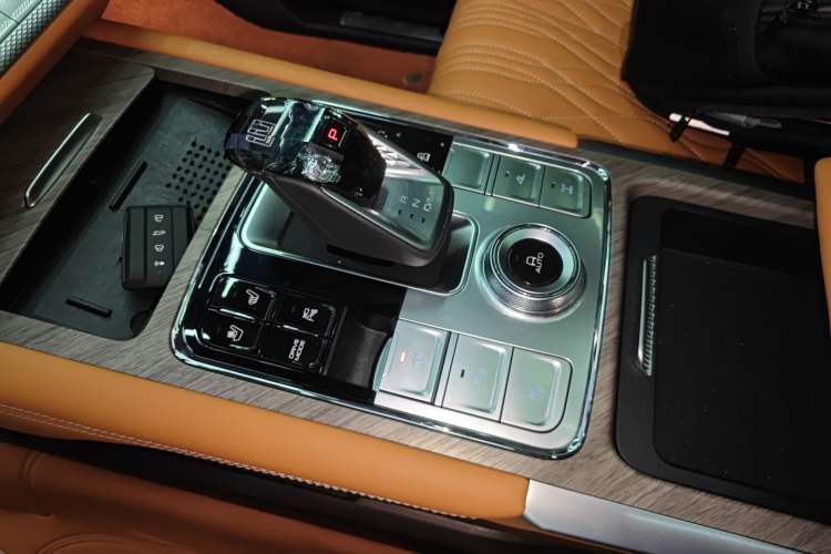 Used Tank 500 New Energy 2024 Hi4-T
