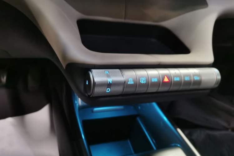 Used BYD Dolphin 2024 Honor Edition 420km Fashion Version
