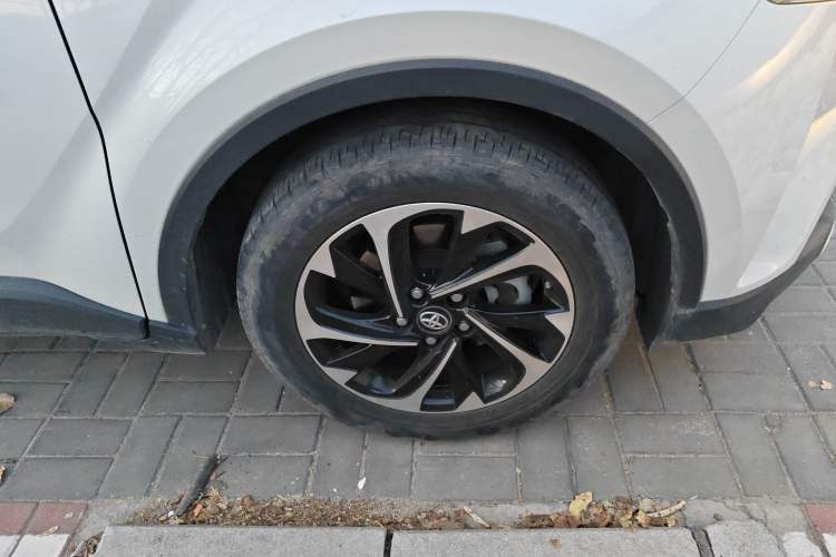 Used Toyota IZOA 2020 2.0L Enjoy Edition
