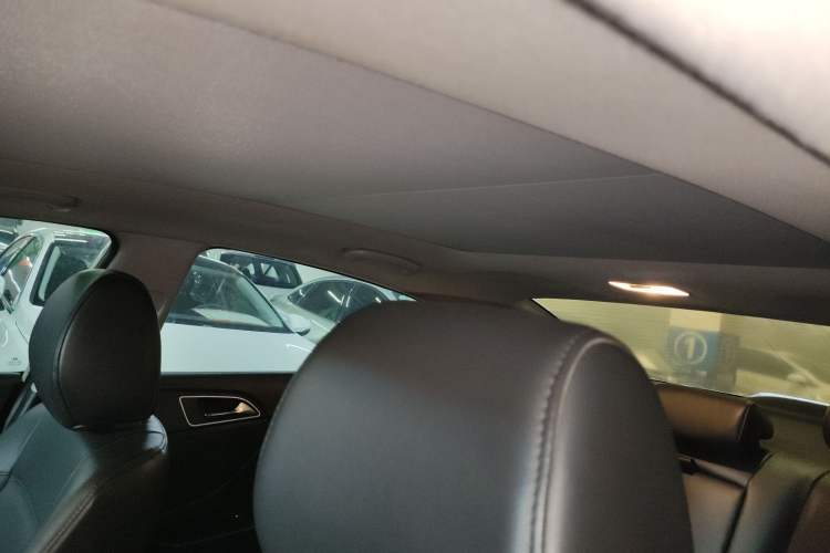 Used Hyundai Mistra 2016 1.8L Automatic Smart GLS
