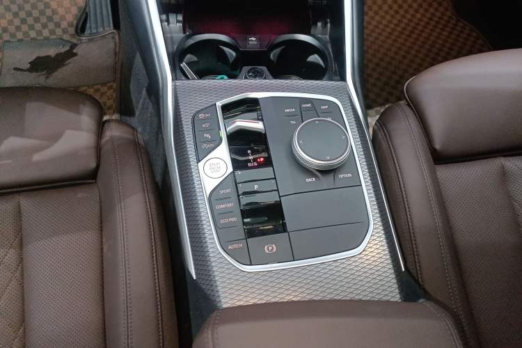 Used BMW 3 Series 2025 330Li M Sport Shadowline Package
