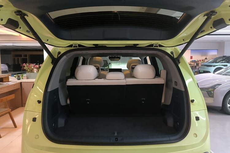 Used Zeekr MIX 2025 Long-Range Intelligent Driving Edition