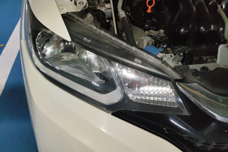 Used Honda Fit 2018 1.5L CVT Comfort Sunroof Version
