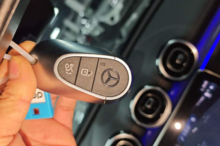 Used Mercedes-Benz GLC 2024 GLC 260 L 4MATIC Dynamic Edition 5-seater