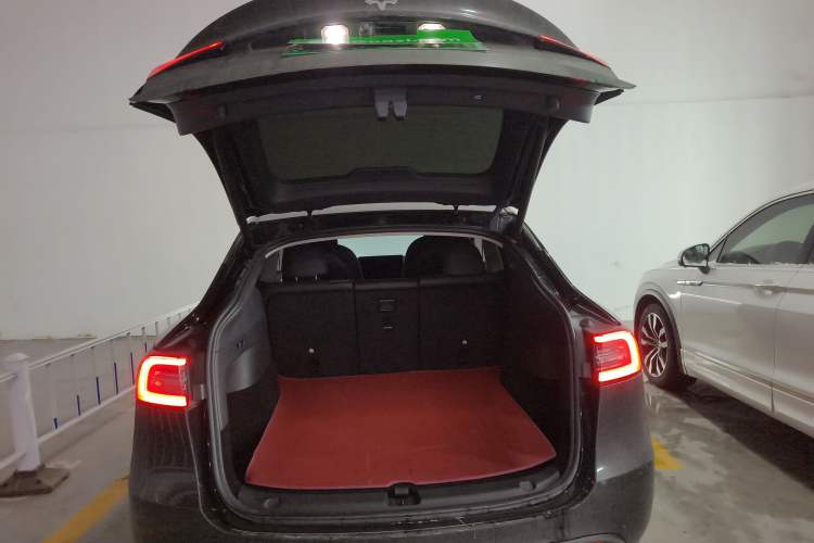 Used Tesla Model Y 2024 Rear-Wheel-Drive Version