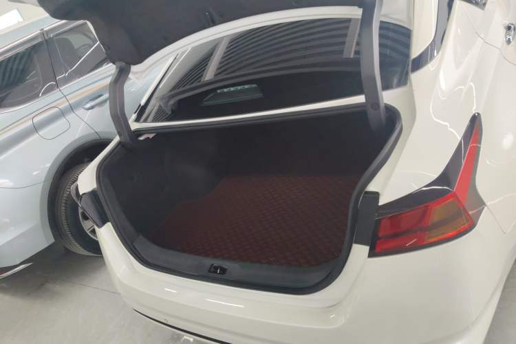 Used Nissan Teana 2021 2.0L XL Comfort Edition
