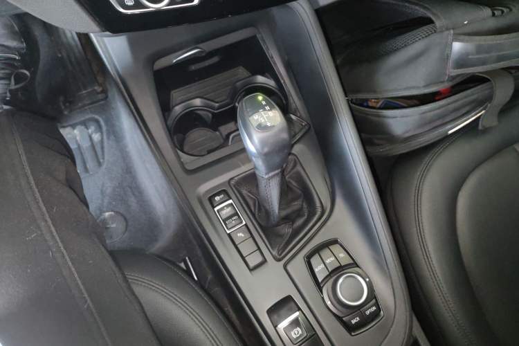 Used BMW X1 2016 sDrive18Li Premium Edition
