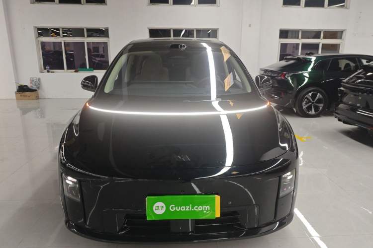 Used Li Auto Li Auto i8 2025 Standard Edition
