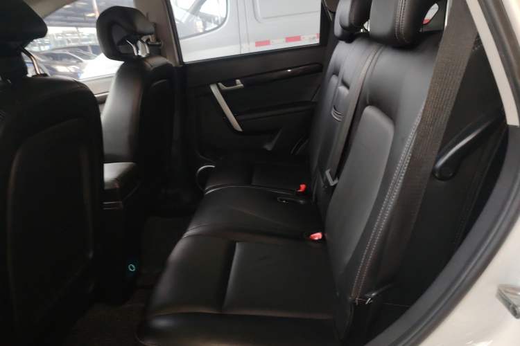 Used Chevrolet Captiva 2017 2.4L 4x4 Flagship Edition 7-Seater