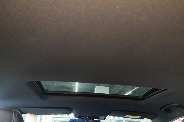 Used Buick Regal 2017 GS 28T Luxury Model
