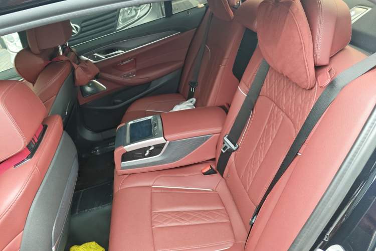 Used BMW 5 Series 2021 530Li Luxury Edition M Sport Package
