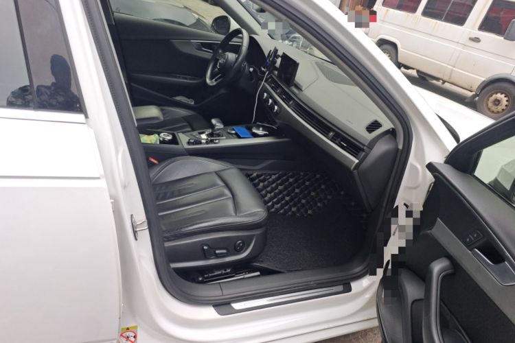 Used Audi A4L 2018 30th Anniversary Edition 40 TFSI Trendy Model
