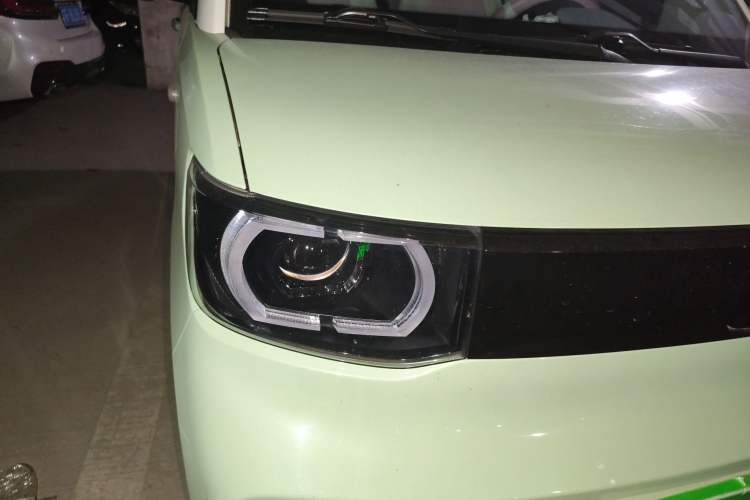 Used Wuling Hongguang MINIEV 2021 Macaron Fashion Model Lithium Iron Phosphate