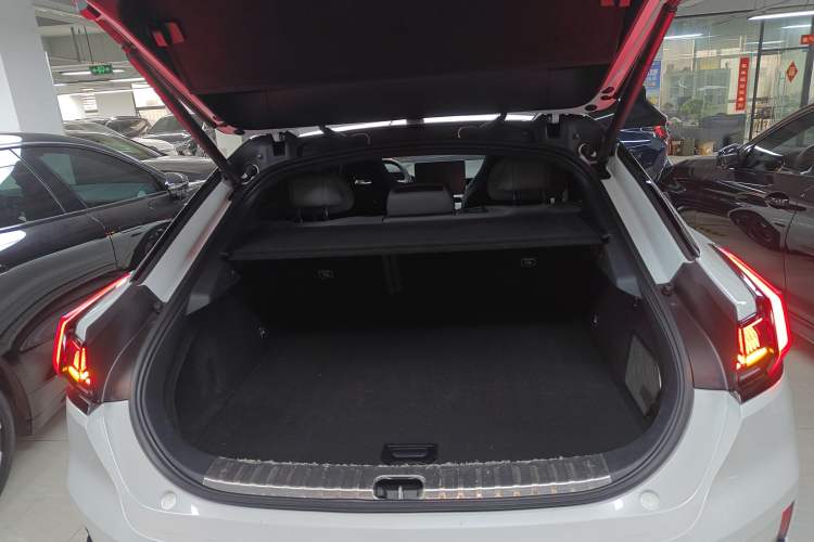 Used Zeekr 001 2022 Ultra-Long Range Dual-Motor YOU Version