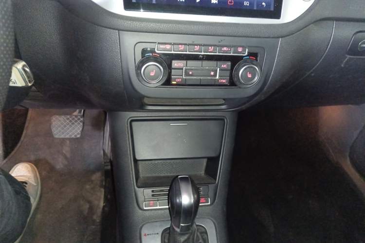 Used Volkswagen Tiguan 2015 2.0 TSI Comfort Edition