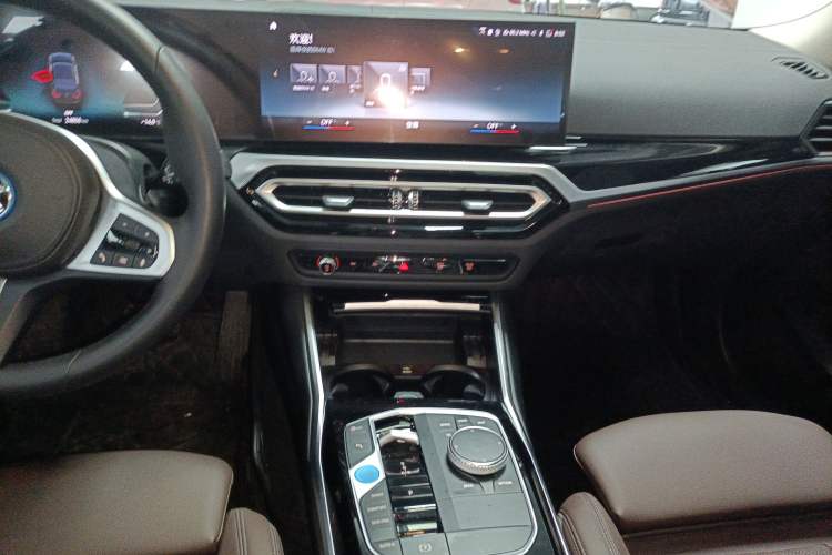 Used BMW i3 2022 eDrive 35 L