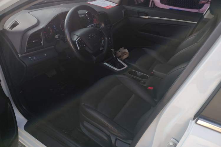 Used Hyundai Elantra 2019 1.5L CVT ZhiXuan – Elite Version
