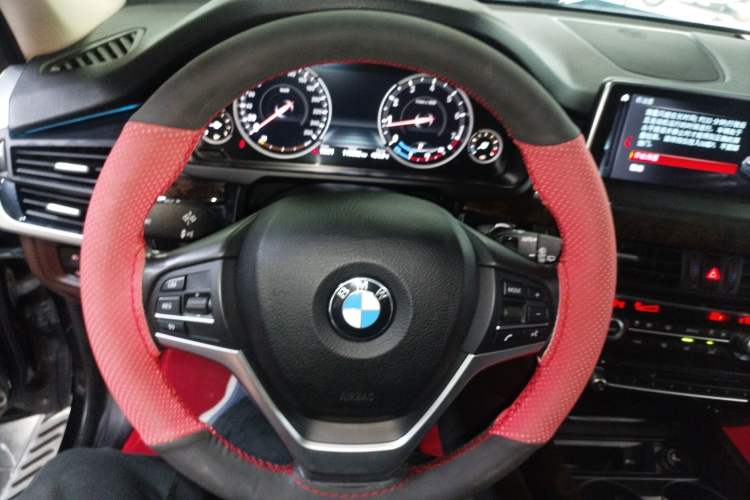 Used BMW X5 2018 xDrive28i
