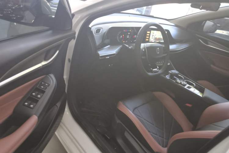 Used Changan Eado 2024 PLUS Blue Whale NE 1.4T GDI DCT High-Energy Edition
